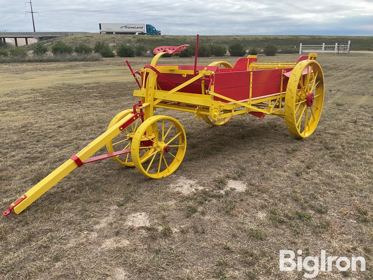 1916-international-8-image-1