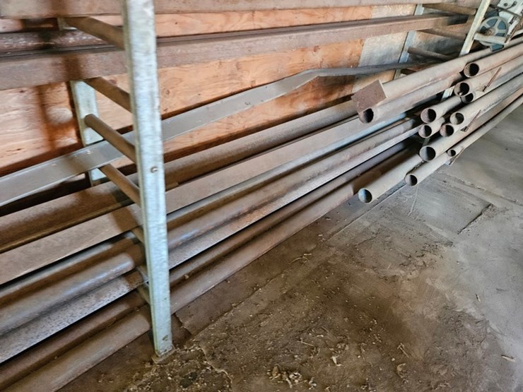 #8781-•-steel-wall-contents-image-15