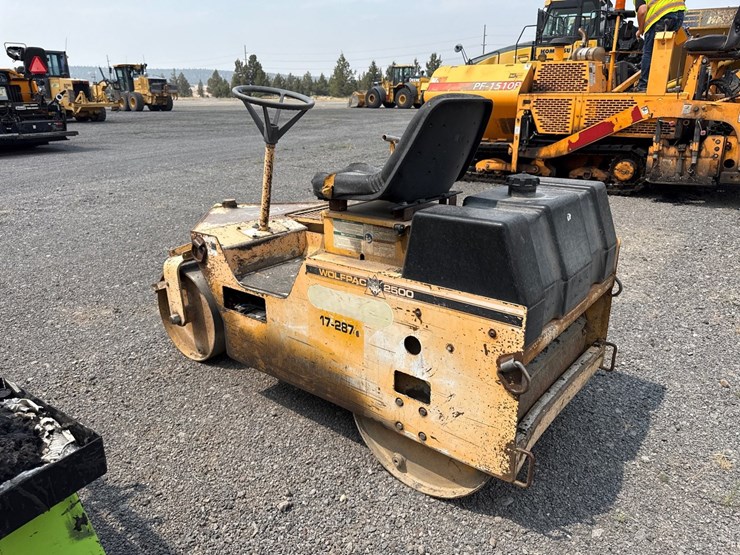 #2519-•-wolfpack-2500-double-drum-compactor-image-5