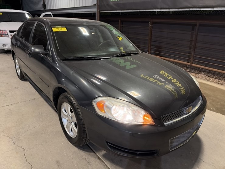 2014-chevrolet-impala-sdn-image-2