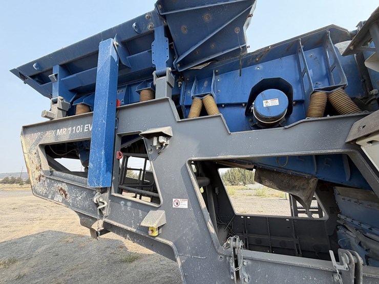 #2501-•-2022-kleeman-mobirex-mr110i-evo2-impact-crusher-image-9