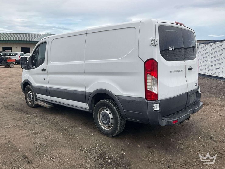 2017-ford-transit-image-4