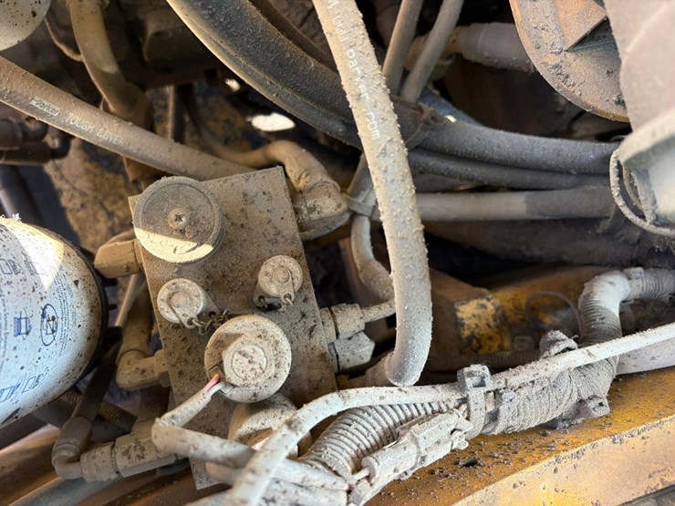 #2410-•-2015-sakia-sw880-double-drum-smooth-roller-compactor-image-43