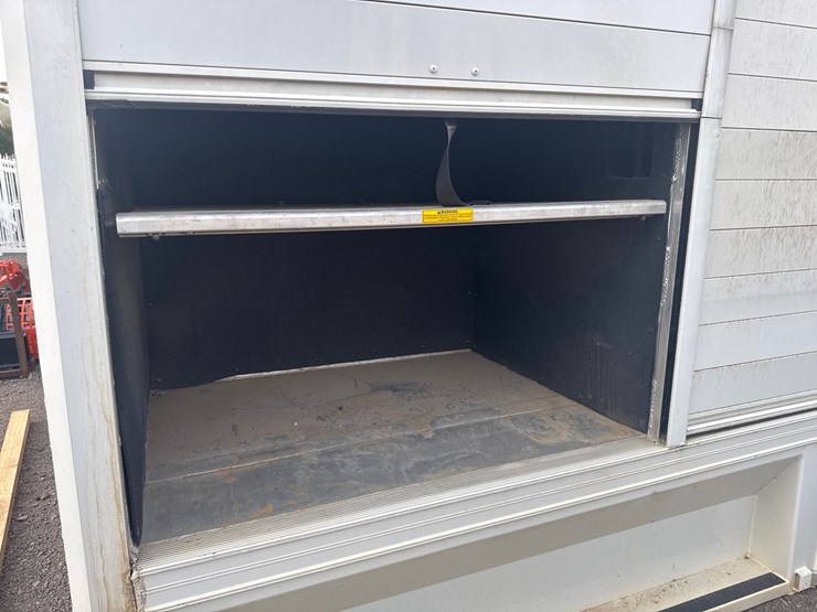 #6072-•-mickey-14'-service-bed-image-7