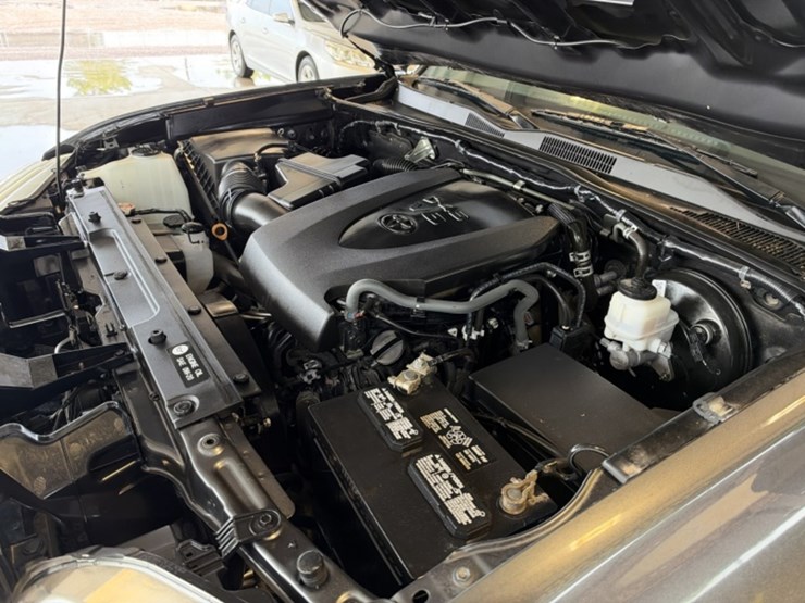 2019-toyota-tacoma-image-15