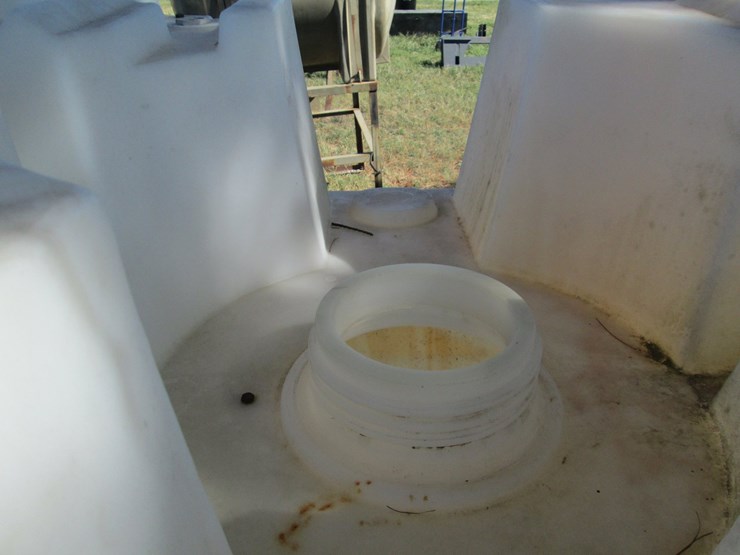 #50125-•-syngenta-tank-220-gallons-inv#50125-image-4