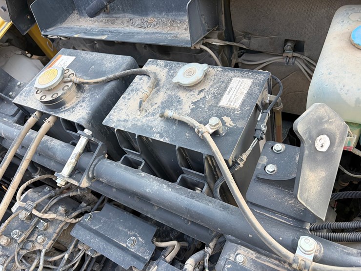 2018-komatsu-hm400-5-image-79