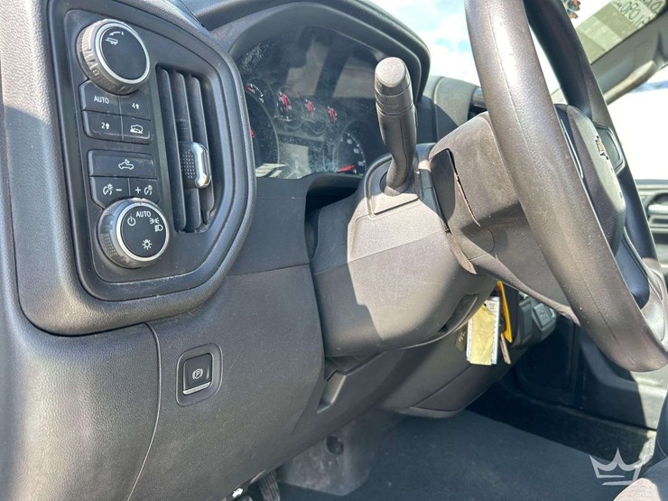 2022-chevrolet-silverado-1500-image-15
