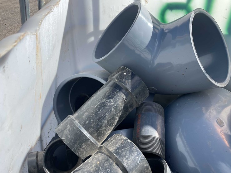 #4020-•-ibc-of-plastic-pipe-fittings-(09)-image-11