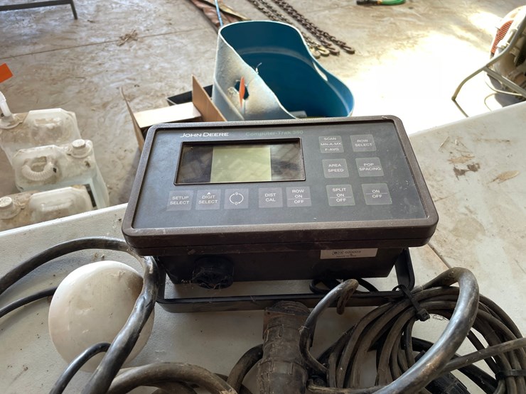 john-deere-350-image-2