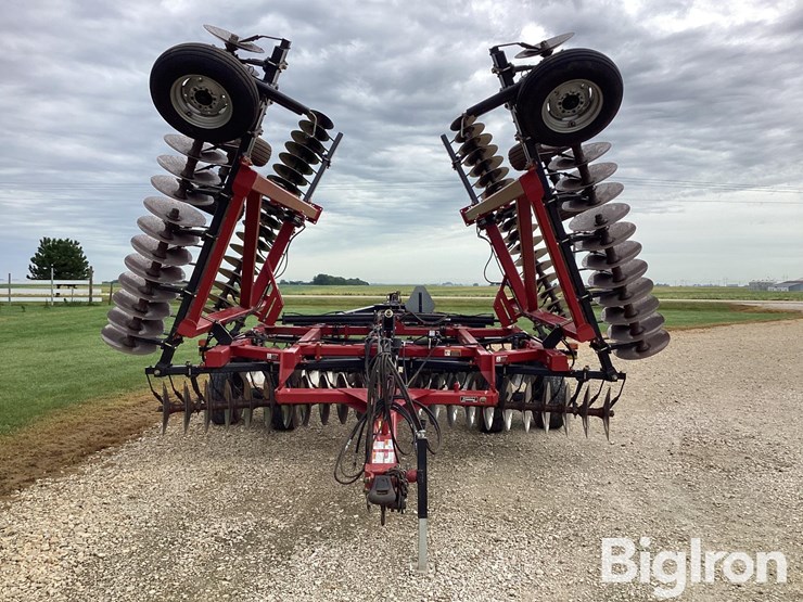 2008-case-ih-340-image-2