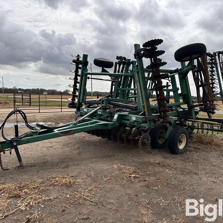GREAT PLAINS 2400TC