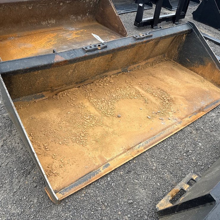 #2035 • TRUBILT 78" SKID STEER SMOOTH BUCKET
