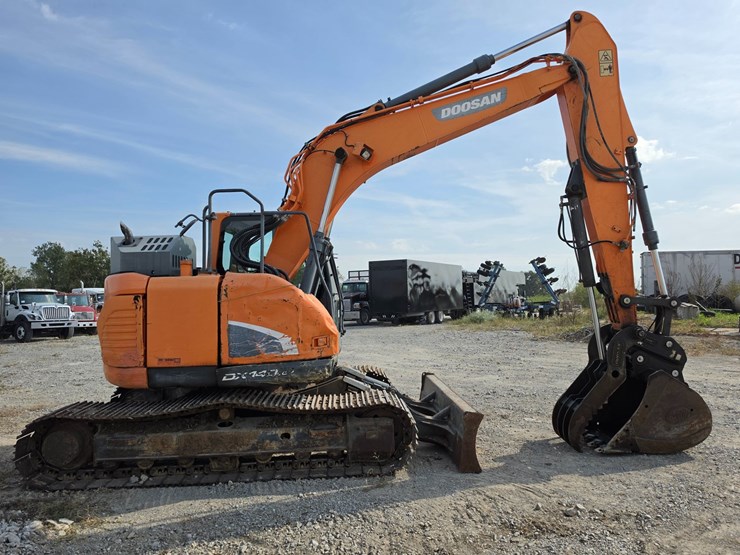 doosan-dx140-lcr-image-19