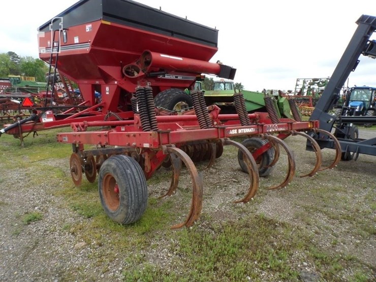 case-ih-6500-image-5
