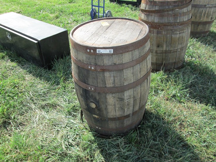 #46116-•-whiskey-barrel-inv#46116-image-1