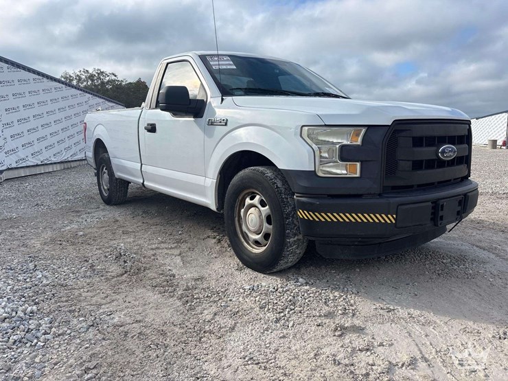 2016-ford-f150-image-4