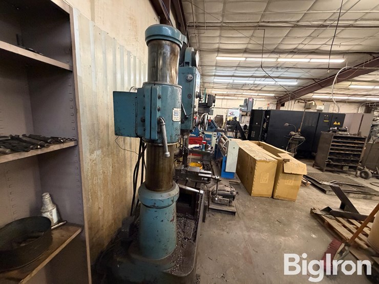 1979-tai-piin-industrial-co-tpr-720-radial-drill-image-4