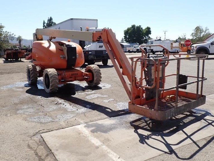 2003-jlg-600ajn-image-2