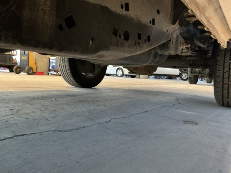 2019-ford-f150-image-27