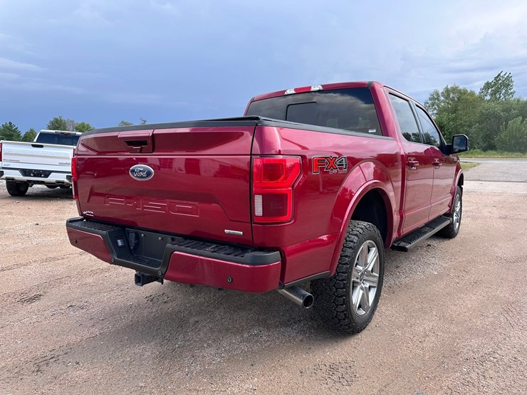 2019-ford-f150-lariat-image-3