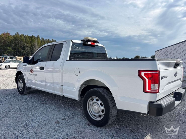 2017-ford-f150-image-4