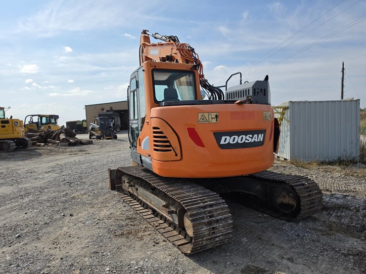 doosan-dx140-lcr-image-10
