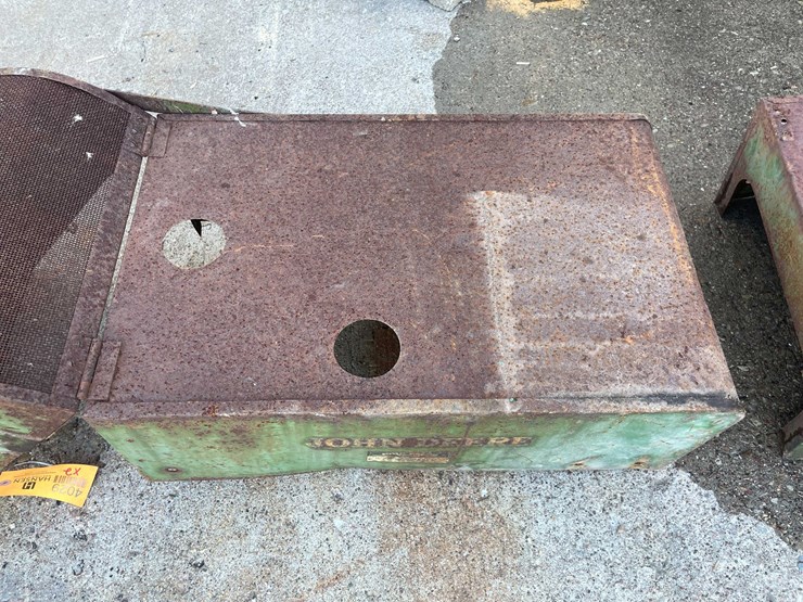 #4029-•-john-deere-sheet-metal-pieces-(04)-image-3