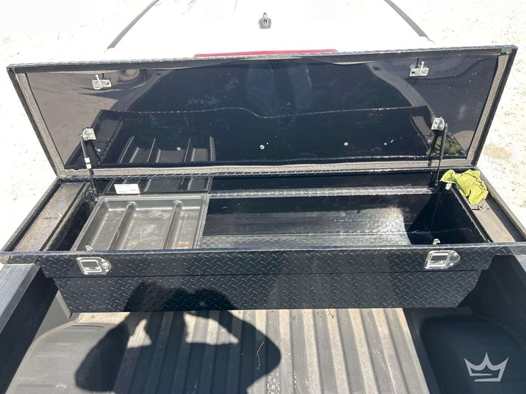 2022-chevrolet-silverado-1500-image-21