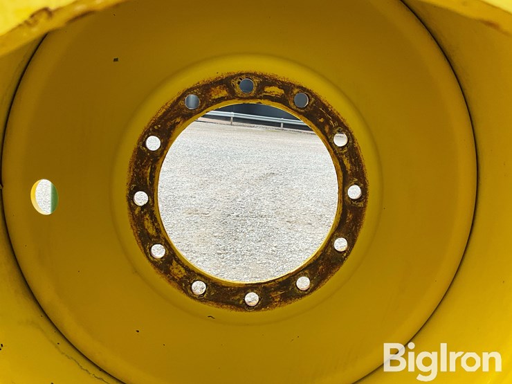 john-deere-r4044-image-15