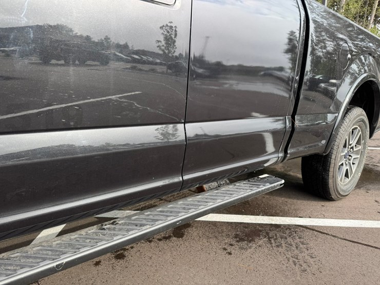 2015-ford-f150-xlt-image-14