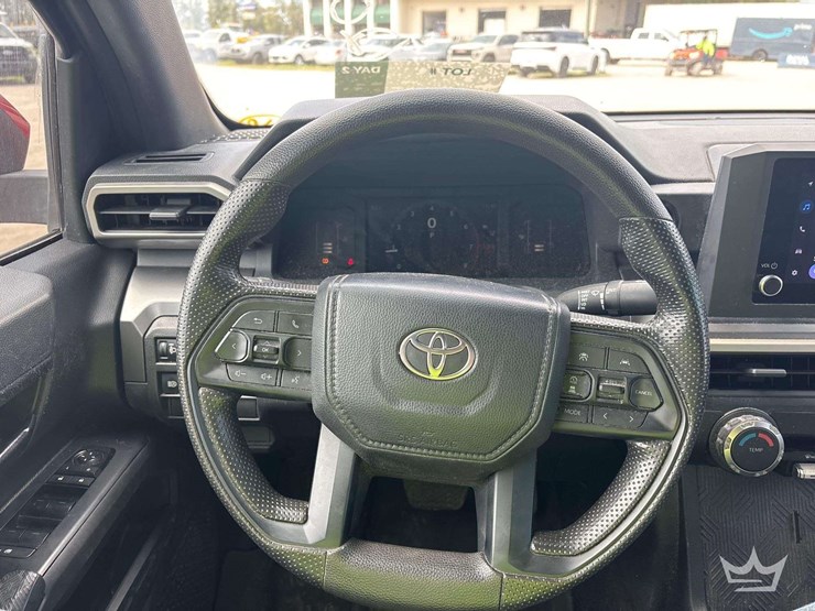2024-toyota-tacoma-image-15
