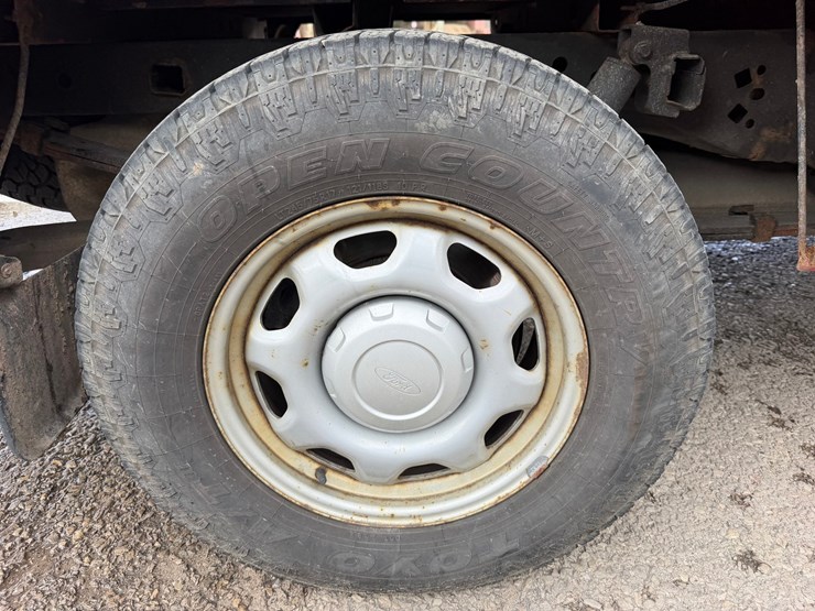2013-ford-f150-image-45