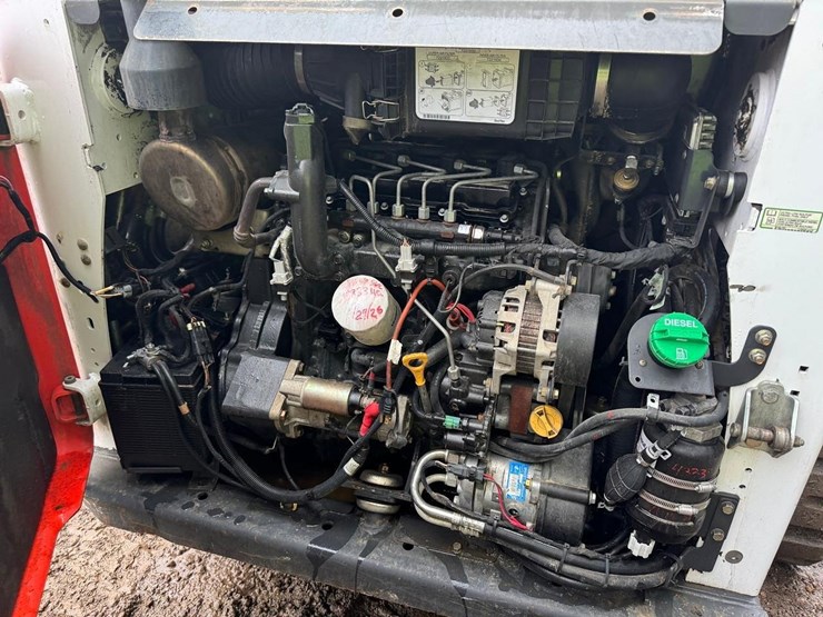 2016-bobcat-t650-image-17