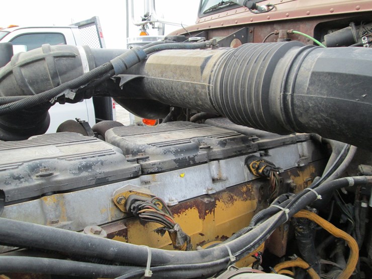 2006-peterbilt-379-image-26