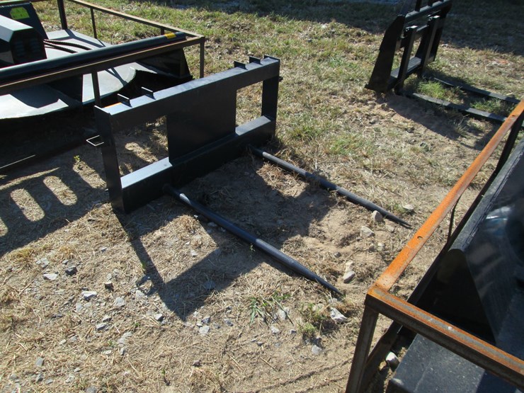 #50108-•-unused-skid-steer-hay-fork-inv#50108-image-2