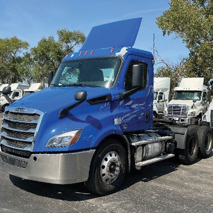 2019 FREIGHTLINER CASCADIA 116