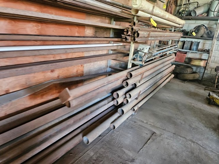 #8781-•-steel-wall-contents-image-16