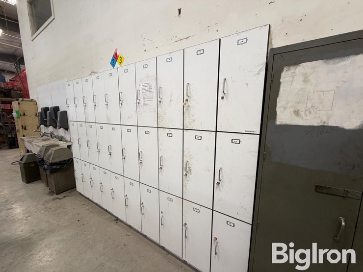 lockers-image-1