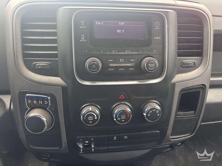 2017-dodge-1500-image-15
