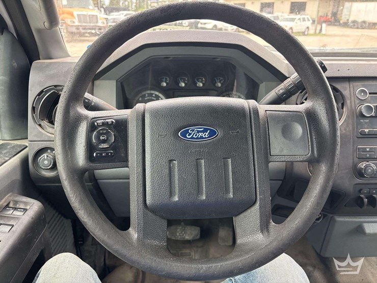 2016-ford-f350-image-14