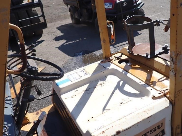 komatsu-fg20st4-forklift-image-20
