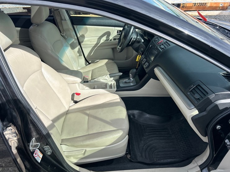 2013-subaru-crosstrek-image-41