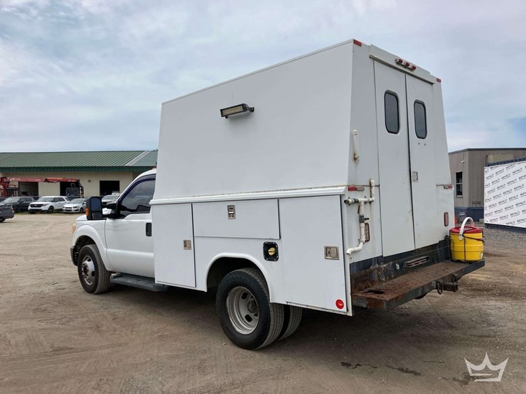 2016-ford-f350-image-4