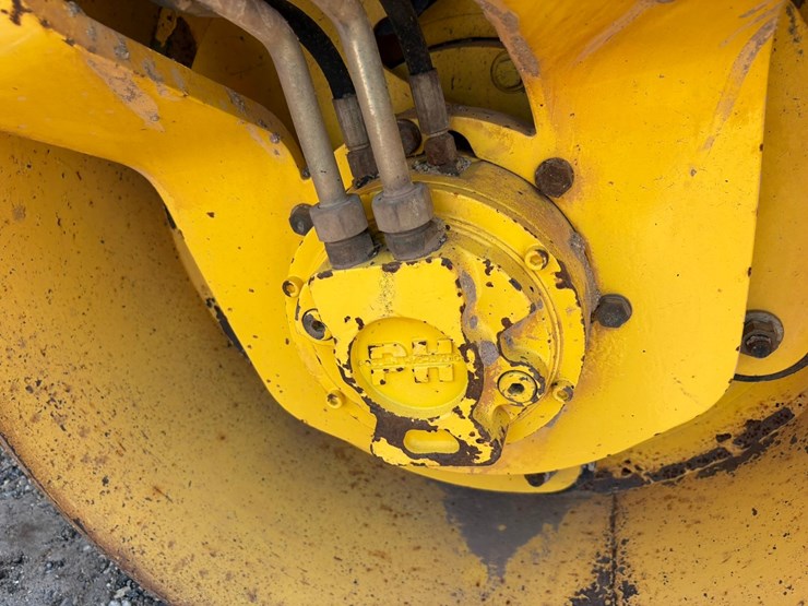 2012-bomag-bw120ad-4-image-53