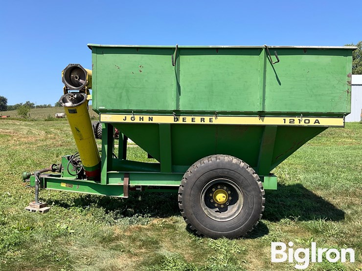 john-deere-1210a-image-8