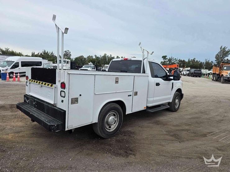 2017-ford-f250-image-3