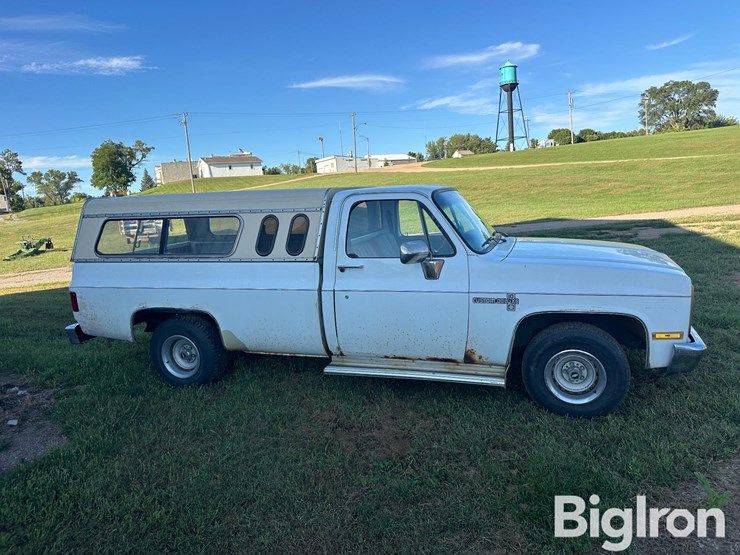 1987-chevrolet-c10-image-4