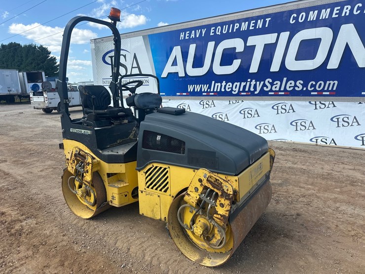 2013-bomag-bw120ad-4-image-7