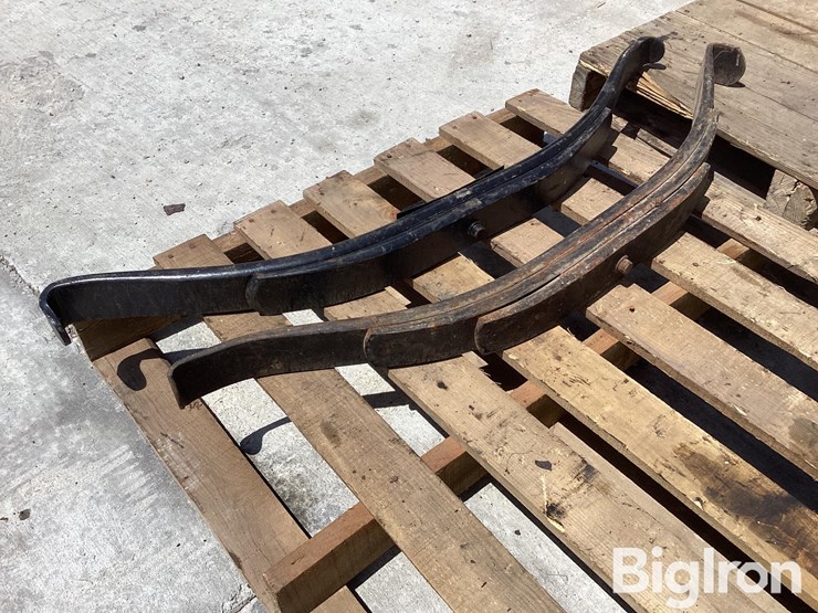 hutch-leaf-springs-image-1